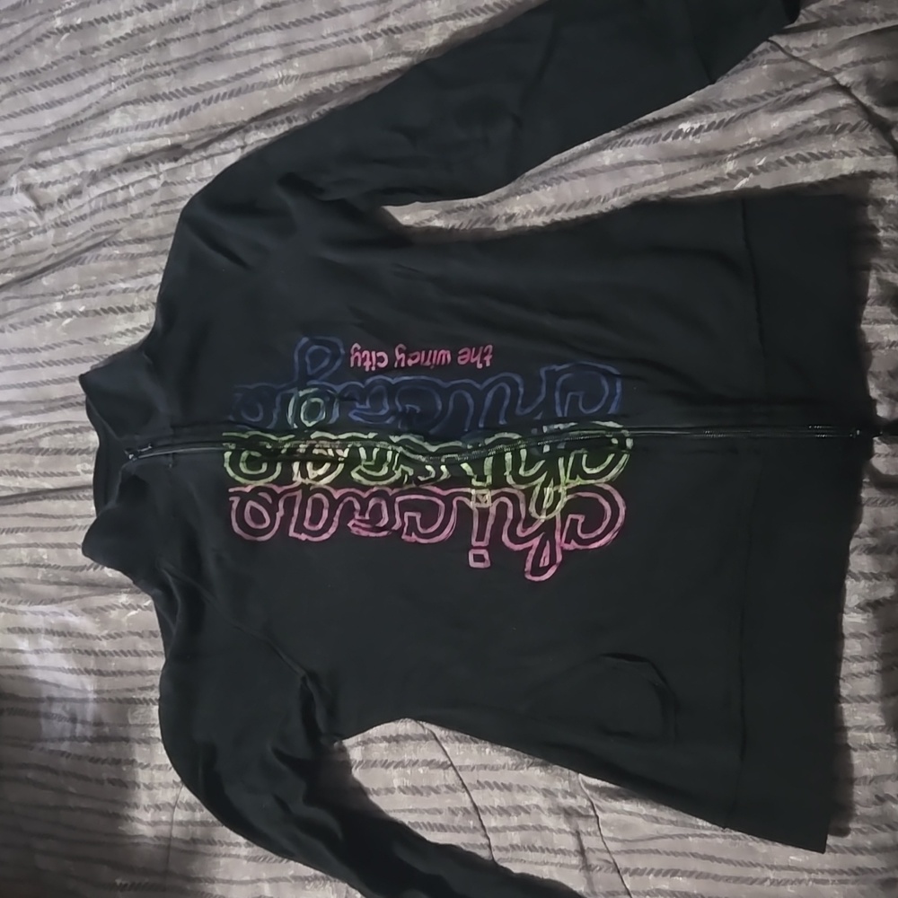 Kavio! Kids XL black Chicago Windy City zip up like new
